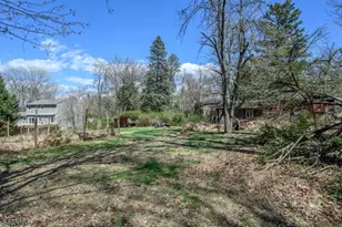 105 Morning Glory Rd, Green Brook Township, NJ 07059 - Photo 37
