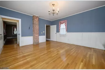 105 Morning Glory Rd, Green Brook Township, NJ 07059 - Photo 5