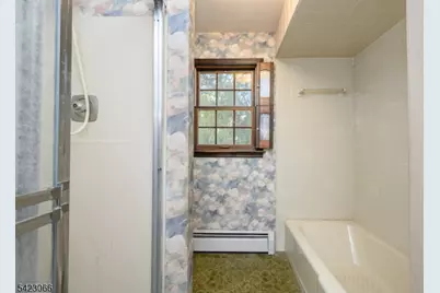 105 Morning Glory Rd, Green Brook Township, NJ 07059 - Photo 25