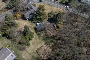 105 Morning Glory Rd, Green Brook Township, NJ 07059 - Photo 43