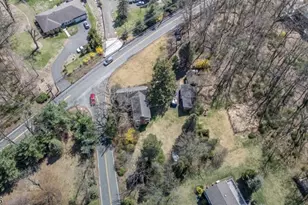 105 Morning Glory Rd, Green Brook Township, NJ 07059 - Photo 45