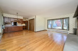105 Morning Glory Rd, Green Brook Township, NJ 07059 - Photo 15