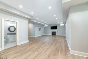 85 May Dr, Chatham Township, NJ 07928 - Photo 25