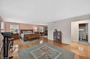 7 Chicopee Dr, Wayne Twp., NJ 07470 - Photo 23