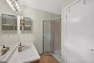 7 Chicopee Dr, Wayne Twp., NJ 07470 - Photo 29