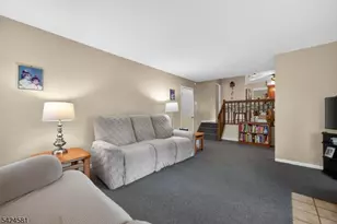 7 Chicopee Dr, Wayne Twp., NJ 07470 - Photo 15