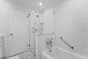 33 Eton Ct, Bedminster Township, NJ 07921 - Photo 23