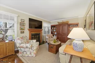 33 Eton Ct, Bedminster Township, NJ 07921 - Photo 13