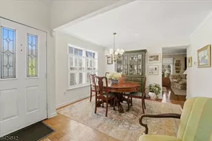 33 Eton Ct, Bedminster Township, NJ 07921 - Photo 7