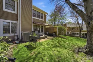 33 Eton Ct, Bedminster Township, NJ 07921 - Photo 31