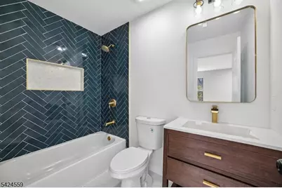 3 Amy Ct, Lebanon, NJ 08833 - Photo 1