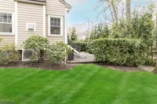29 Sunnywood Dr, Westfield, NJ 07090 - Photo 31