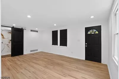 39 Fern Rd, Upper Deerfield Township, NJ 08302 - Photo 5