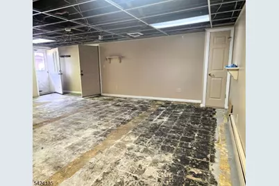 35 Bogert Rd, Montville Township, NJ 07058 - Photo 25