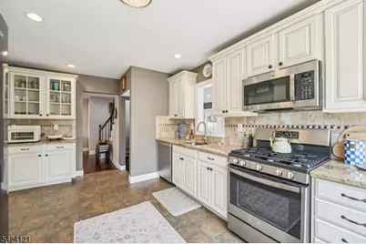 525 Ramapo Ave, Pompton Lakes, NJ 07442 - Photo 11