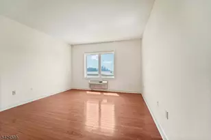 5311 City Pl, Edgewater, NJ 07020 - Photo 27