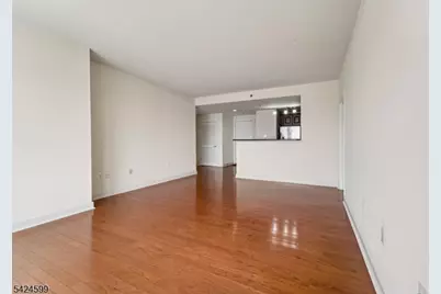 5311 City Pl, Edgewater, NJ 07020 - Photo 11