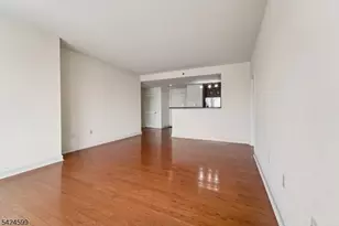 5311 City Pl, Edgewater, NJ 07020 - Photo 11