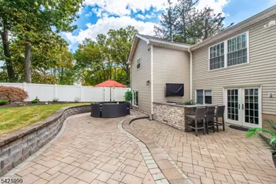 6 Melissa Dr, Totowa, NJ 07512 - Photo 41