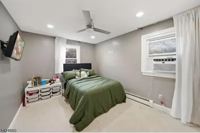 7 Jackson Ave, Vernon, NJ 07462 - Photo 23