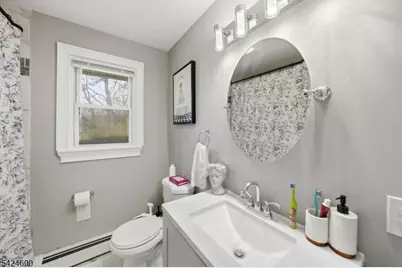 7 Jackson Ave, Vernon, NJ 07462 - Photo 21