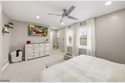 7 Jackson Ave, Vernon, NJ 07462 - Photo 5