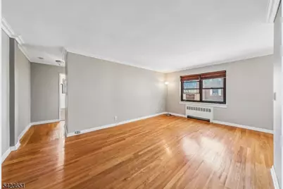 241 E Main St #2B, Bergenfield, NJ 07621 - Photo 7