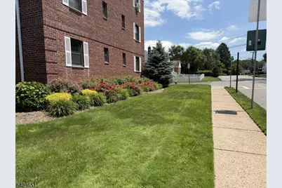 241 E Main St #2B, Bergenfield, NJ 07621 - Photo 13