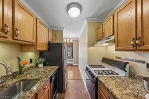 241 E Main St, Bergenfield, NJ 07621 - Photo 5