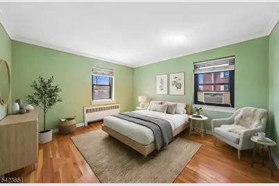 241 E Main St #2B, Bergenfield, NJ 07621 - Photo 11