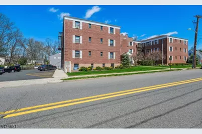 241 E Main St #2B, Bergenfield, NJ 07621 - Photo 17