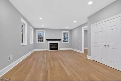 105 Woodfern Rd, Branchburg Township, NJ 08853 - Photo 19