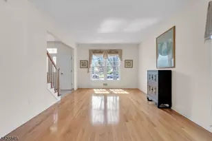 64 Bradley Ln, Bridgewater Twp., NJ 08807 - Photo 7