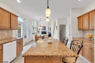 64 Bradley Ln, Bridgewater Twp., NJ 08807 - Photo 15