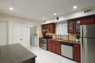 118 Bluebird Dr, Hillsborough Township, NJ 08844 - Photo 9