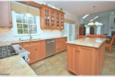 11 Devonald Dr, Bethlehem Township, NJ 08802 - Photo 13