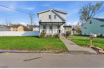 129 Willow Ave, Aberdeen Township, NJ 07747 - Photo 3