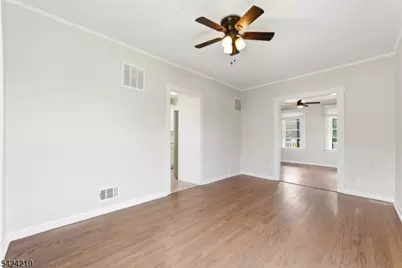 129 Willow Ave, Aberdeen Township, NJ 07747 - Photo 9