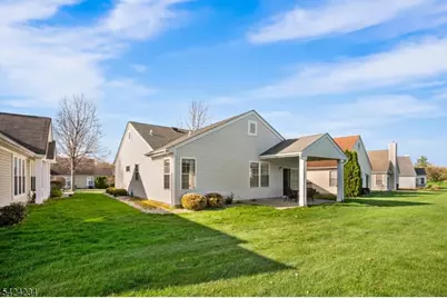 18 Kensington Cir, White Township, NJ 07823 - Photo 27