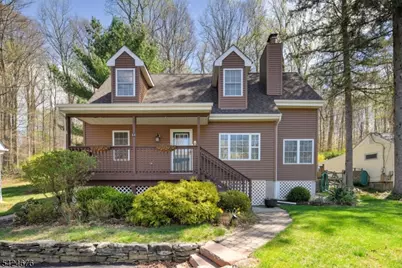 64 Hilltop Trl, Sparta Township, NJ 07871 - Photo 3
