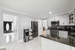 148 Jockey Hollow Way, Union Township, NJ 07083 - Photo 15