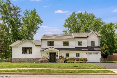 59 Laauwe Ave, Wayne, NJ 07470 - Photo 1
