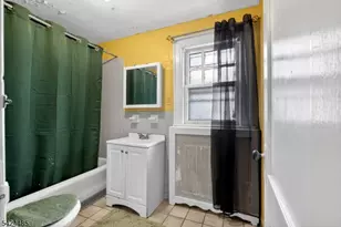 819-821 Lyons Ave, Irvington, NJ 07111 - Photo 31