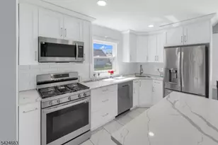 29 Stansfield Pl, North Haledon, NJ 07508 - Photo 13