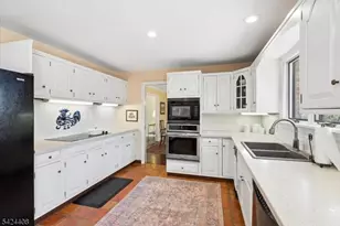 75 Farmersville Rd, Tewksbury Township, NJ 07830 - Photo 7