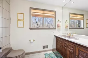 75 Farmersville Rd, Tewksbury Township, NJ 07830 - Photo 15