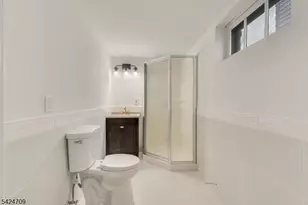 254 E George Pl, Woodbridge Township, NJ 08830 - Photo 13
