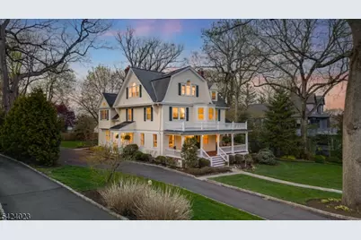 39 Oak Ridge Ave, Summit, NJ 07901 - Photo 45