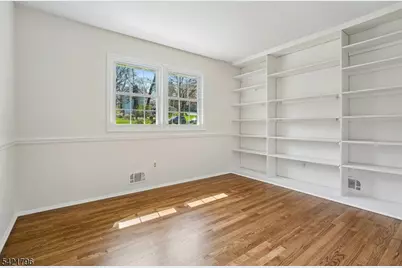 236 Spring Ridge Dr, Berkeley Heights Township, NJ 07922 - Photo 13