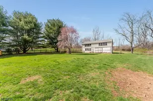 493 Route 614, Union Township, NJ 08802 - Photo 33